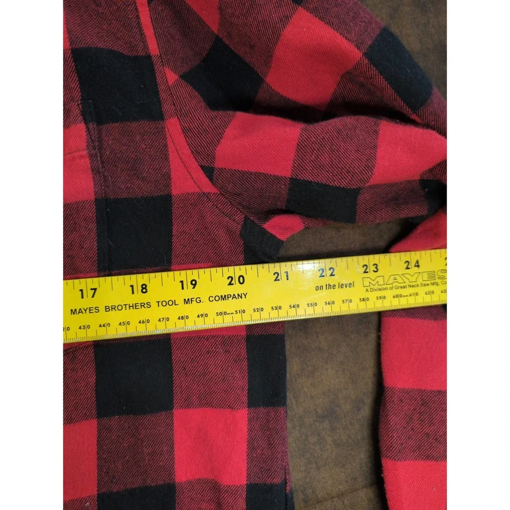 St Johns Bay Mens Small Red Black Buffalo Check Flannel Button Down Shirt Cotton